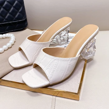 2022 Нови кристално дебели сандали на ток Дамска мода Ретро чехли на висок ток Летни чехли Дамски обувки Високи токчета Секси Размер 42