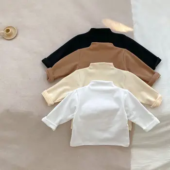 2023 Зимни нови бебешки тениски с дълъг ръкав Момче момичета Твърди половин висока яка върхове памук бебе случайни универсален дъно риза