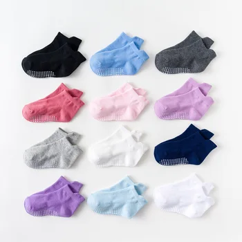 6 Pack Бебешки чорапи без хлъзгане на глезена с неплъзгащи се подметки за бебета Малки деца Деца Момчета Момичета