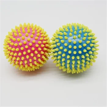Durable PVC Spiked Massage Ball Trigger Point Sports Fitness Hand and Foot Pain Relief Plantar Fasciitis Relief 7.5cm