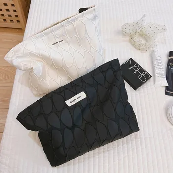 Голям капацитет Дамски козметични чанти Калъфи Ежедневни дами Малка чанта за съхранение с цип Женска чанта за пътуване Малки чанти