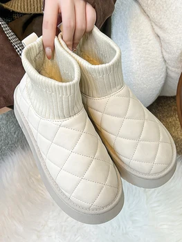 Марка Дамски обувки Бели боти до глезена Кръгли пръсти Австралия Сабо Платформа Плосък ток Зимни обувки Ботуши-Дамска мода Low Ladi