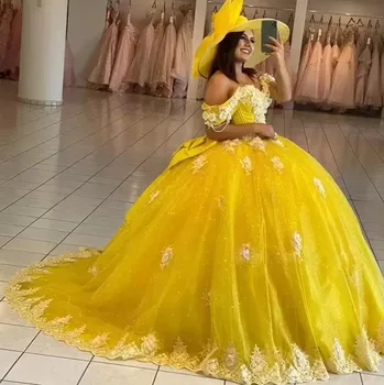 Разкошни жълти кинсеанера рокли дантела апликация Beaded от рамото 3D цветя сладък 16 принцеса конкурс бал рокли